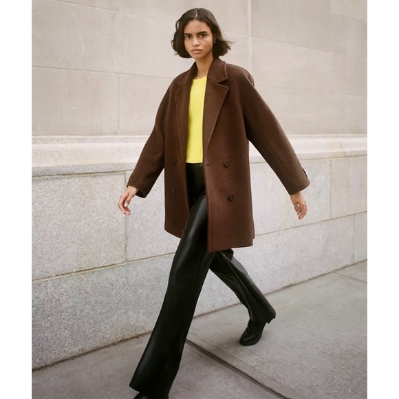 Aritzia Babaton The Slouch Short Coat Cocoa Sand camel tan - Picture 12 of 12